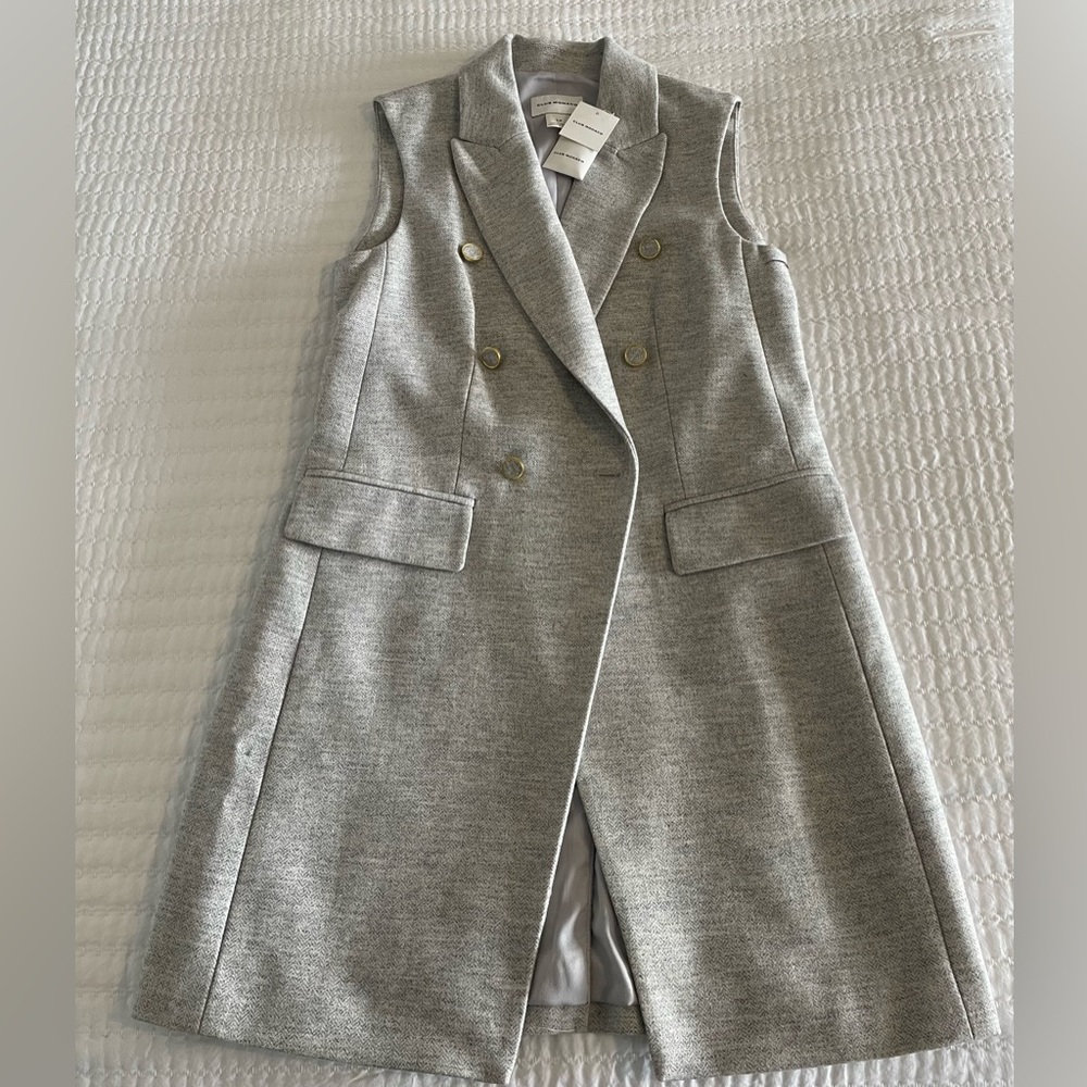 Club Monaco sleeveless vest. Brand new with tags
